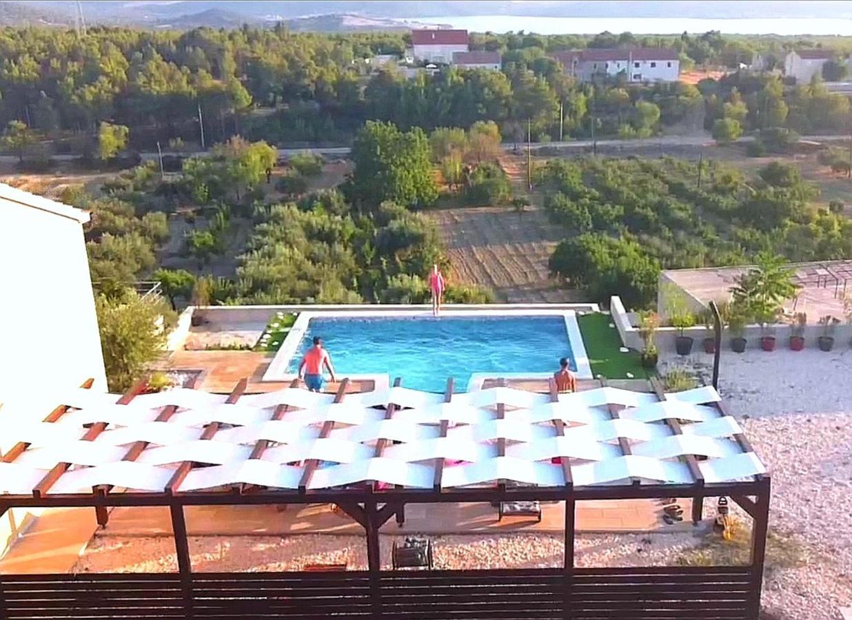 Villa Scolopax Rusticola Skradin With Heated Pool Exteriör bild